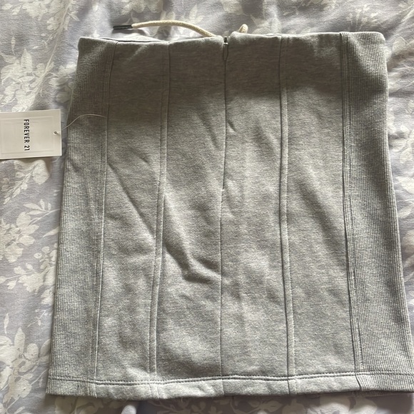 NWT Forever 21 skirt! Lower than online!! - Picture 2 of 3
